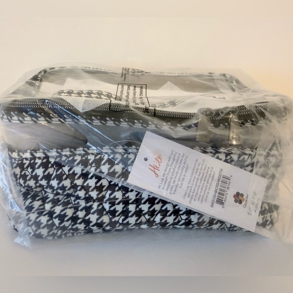 Lug Microhoundstooth Set - Picture 4 of 5